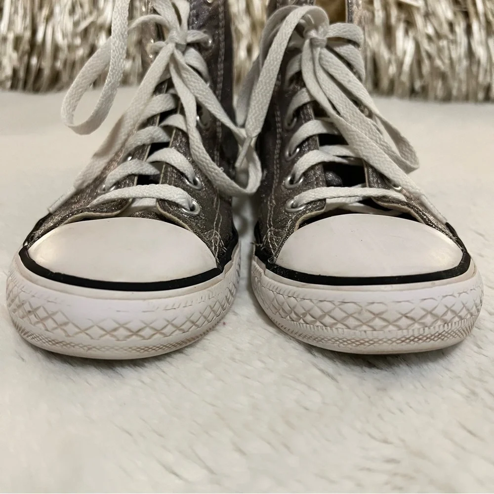 CONVERSE 3 (5.5) Silver Classic Lace Up High Tops Distressed